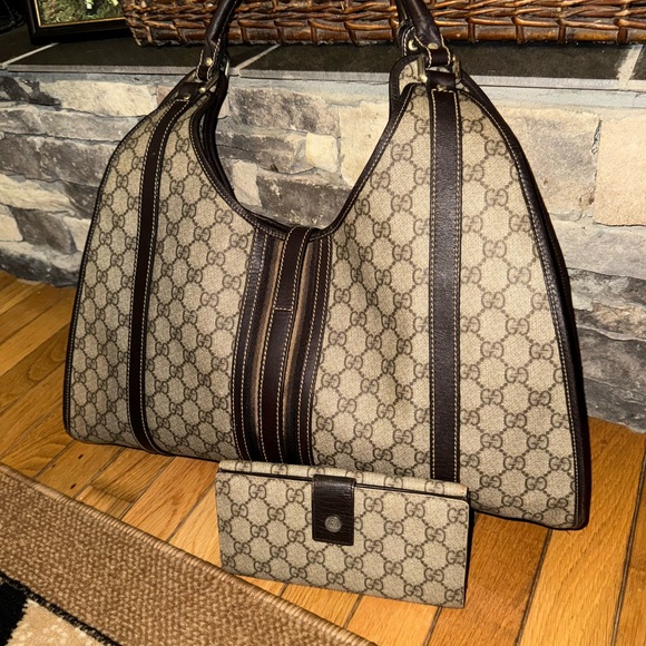 Gucci large Joy hobo tote with matching wallet - Picture 2 of 9
